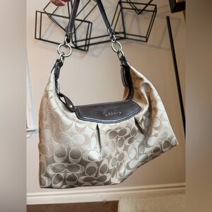 Coach Signature Ashley Hobo Purse